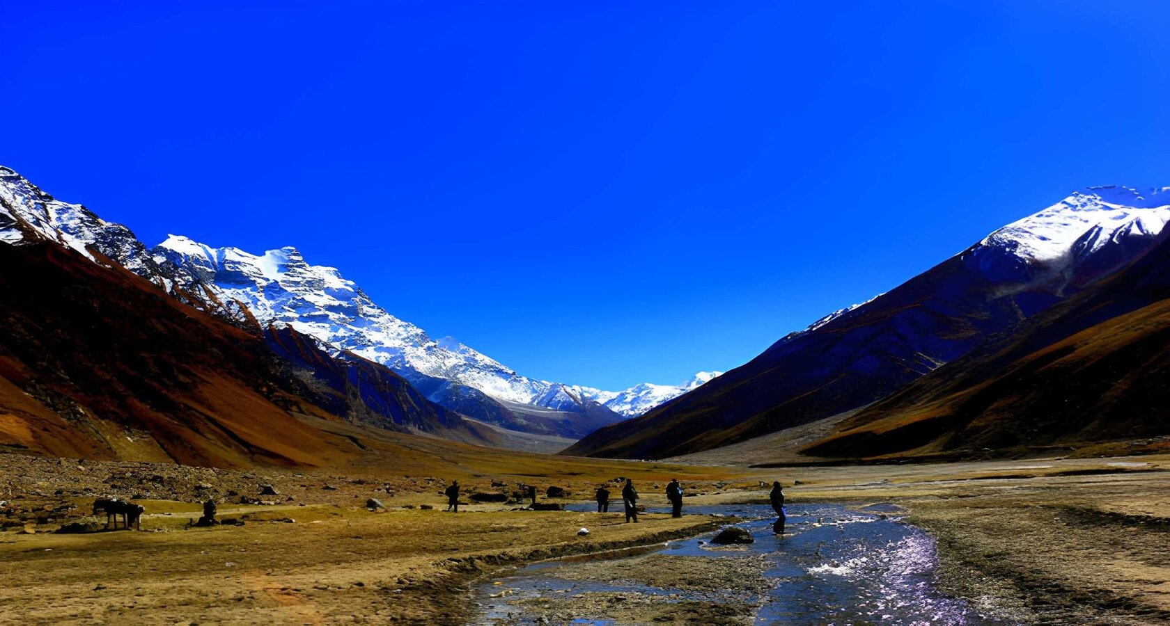 Amarnath Yatra Helicopter Booking from Baltal to Panchtarni: Amarnath Yatra helicopter at the Baltal and Pahalgam helipads