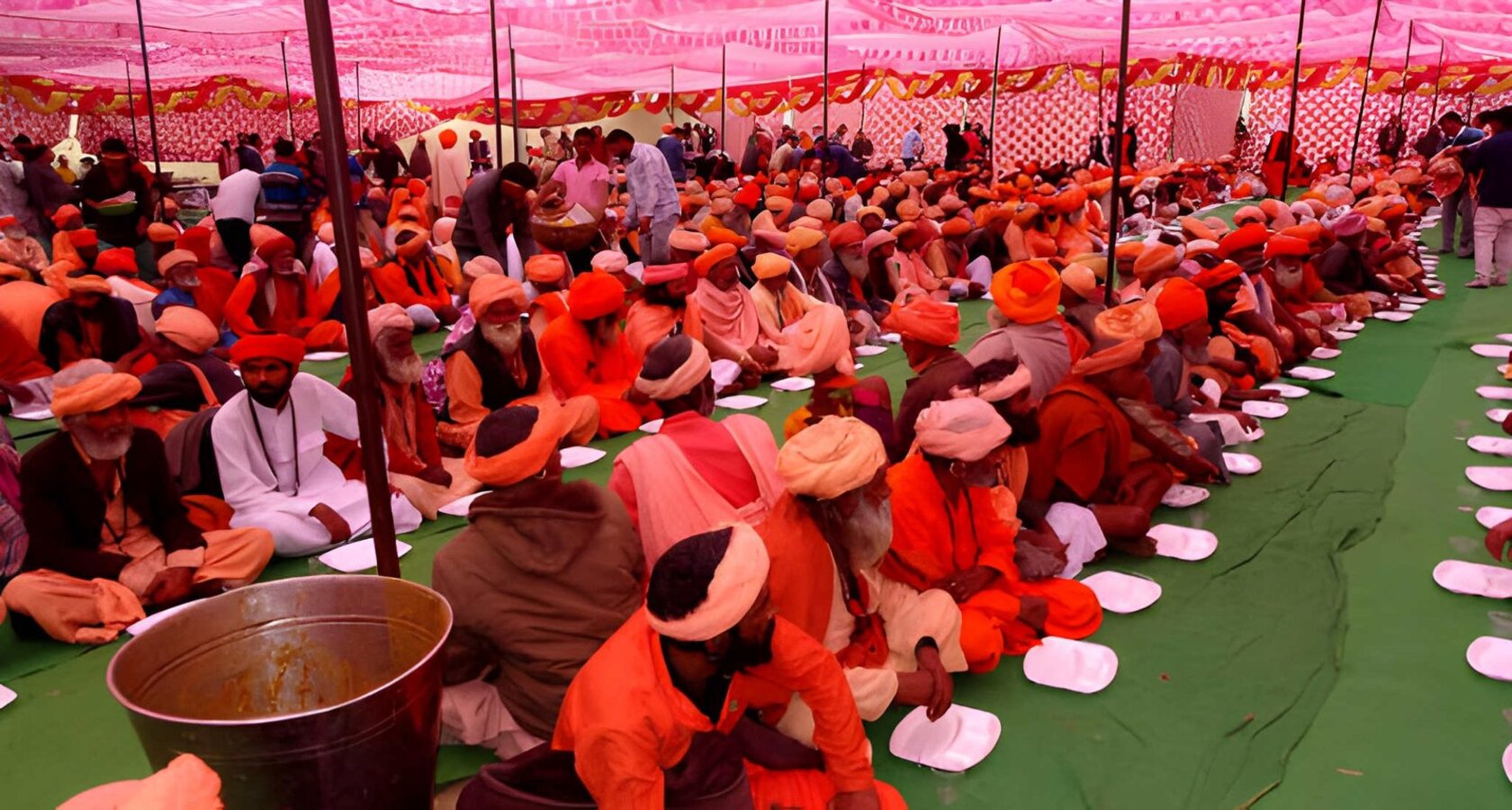 Amarnath Yatra Package by Helicopter from Mumbai: Amarnath holy cave and the Kashmir valley