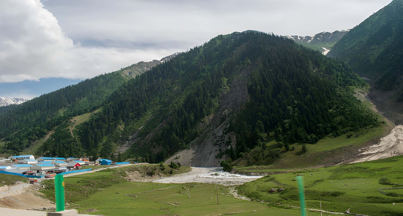 Amarnath Yatra Package from Chandigarh by Flight: Amarnath holy cave and the Kashmir valley