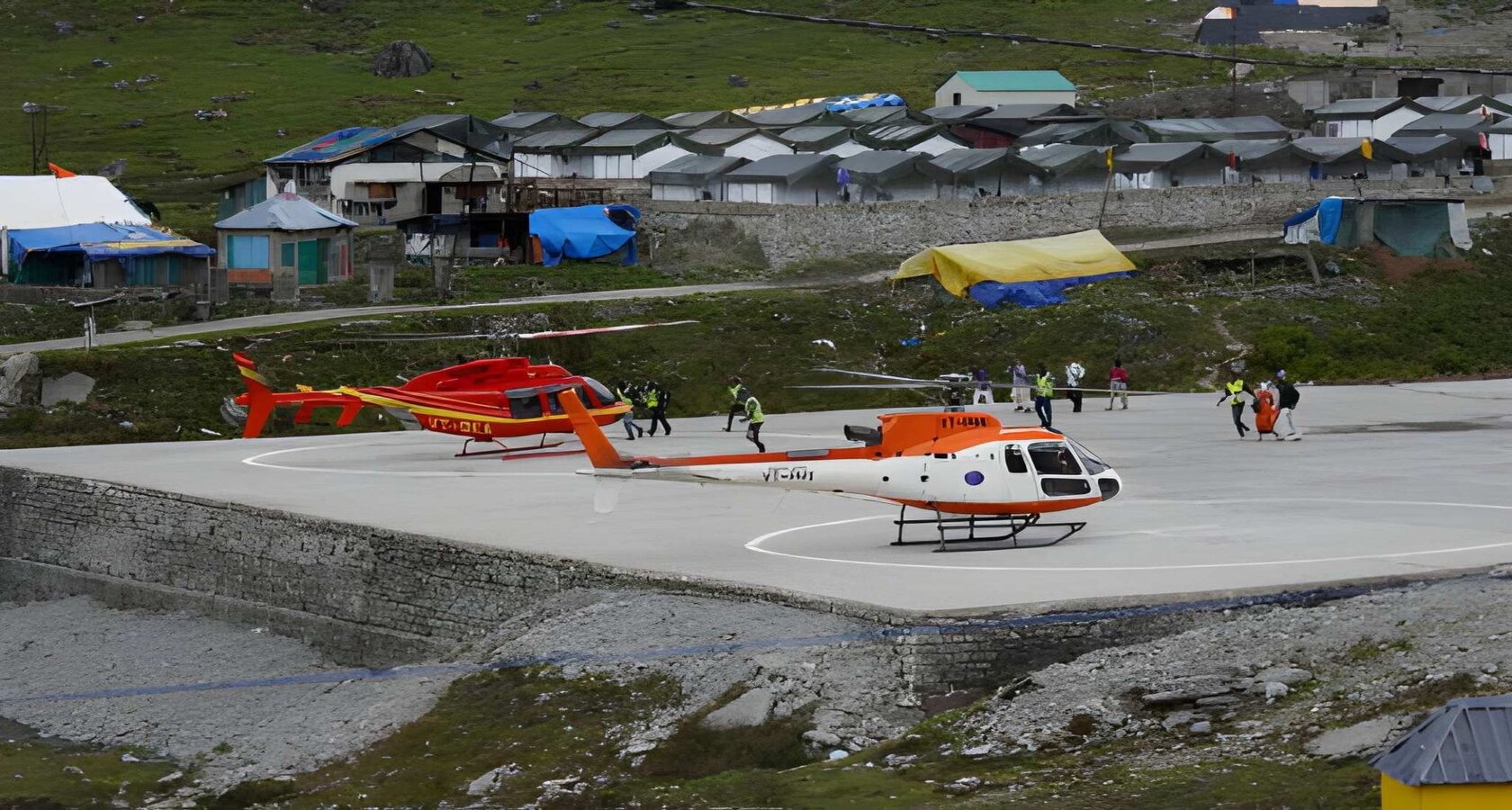 Amarnath Yatra Package from Delhi: Amarnath holy cave and the Kashmir valley