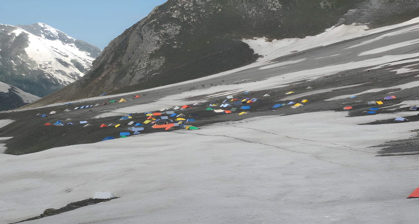Amarnath Yatra Package from Navi Mumbai by Flight: Amarnath holy cave and the Kashmir valley