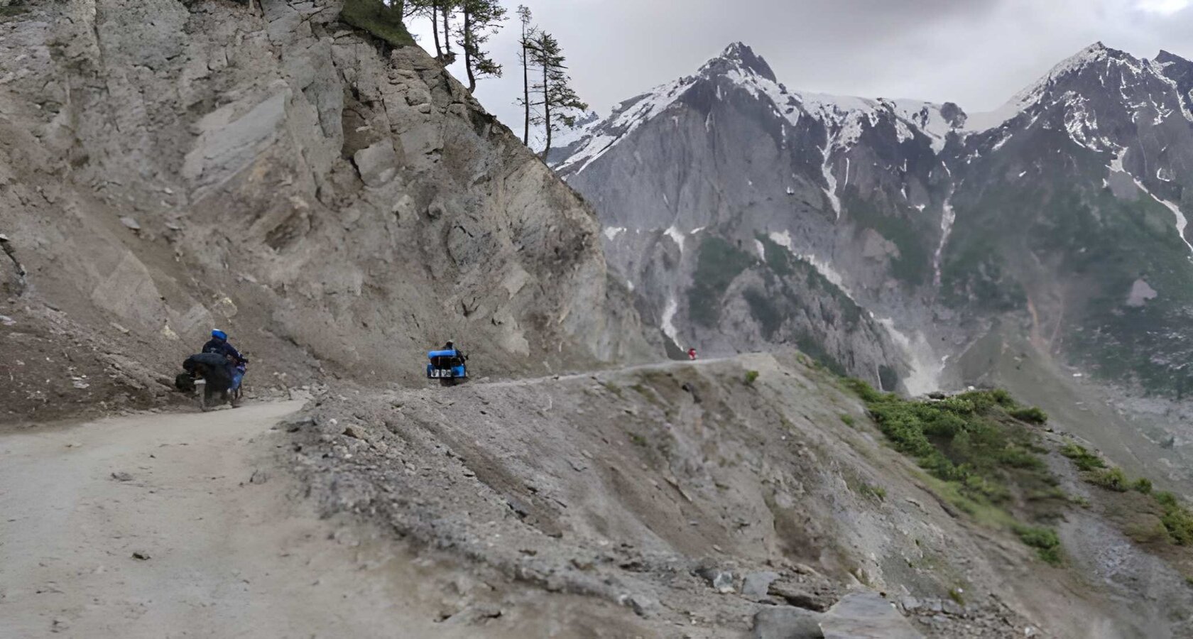 Amarnath Yatra Package from Navi Mumbai by Train: Amarnath holy cave and the Kashmir valley