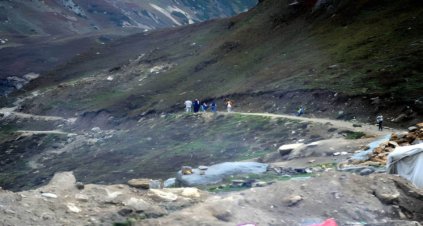 Amarnath Yatra Package from Trivandrum by Flight: Amarnath holy cave and the Kashmir valley