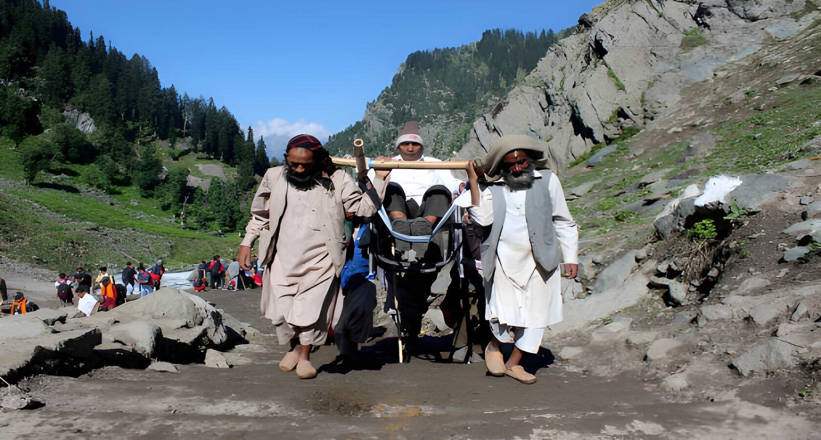 Amarnath Yatra Tour Package from Durgapur: Amarnath holy cave and the Kashmir valley