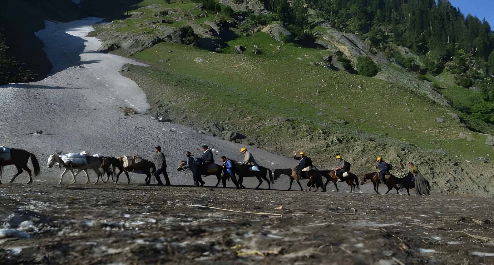 Amarnath Yatra Tour Package from Jammu: Amarnath holy cave and the Kashmir valley