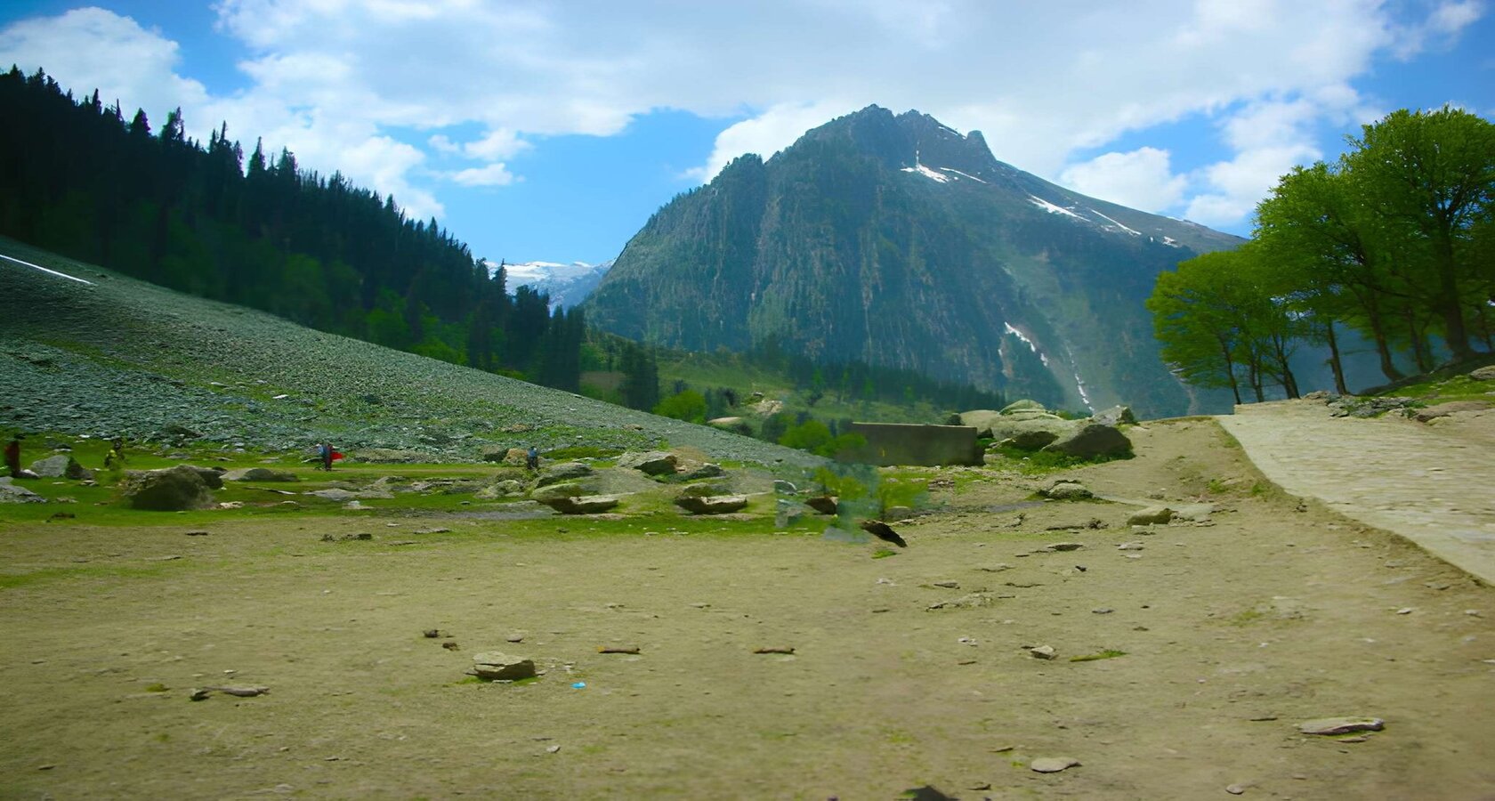 Amarnath Yatra Tour Package from Patna: Amarnath holy cave and the Kashmir valley